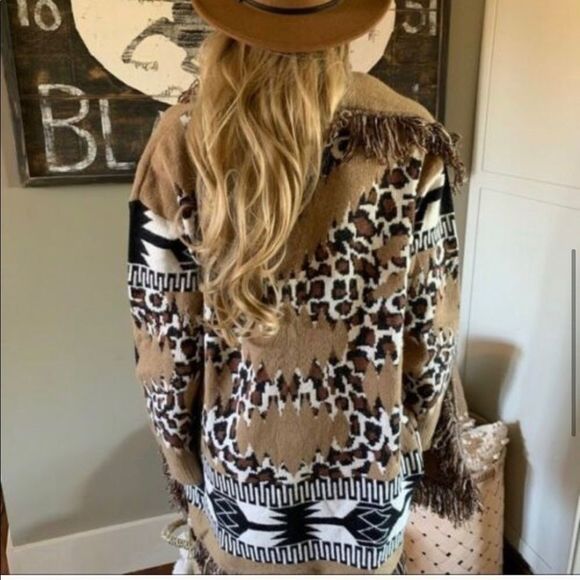 New Trendy Boho Western Flare Animal Print Oversized Leopard Cardigan Sweater - Picture 1 of 11